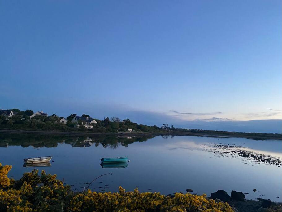 Entire Guest Suite In Four Mile Bridge, Rhoscolyn Valley Luaran gambar